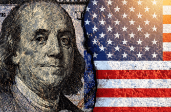 Dólar abre em alta, com foco nas negociações entre Brasil e EUA