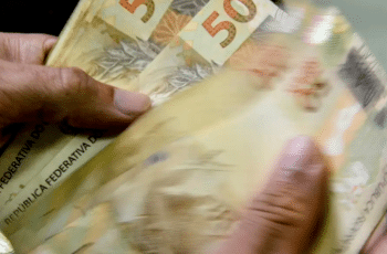 O cartão de crédito continua sendo a principal modalidade de crédito utilizada pelas famílias