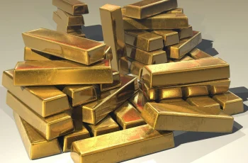 Ouro fecha em alta e renova recorde com tensão geopolítica e Fed