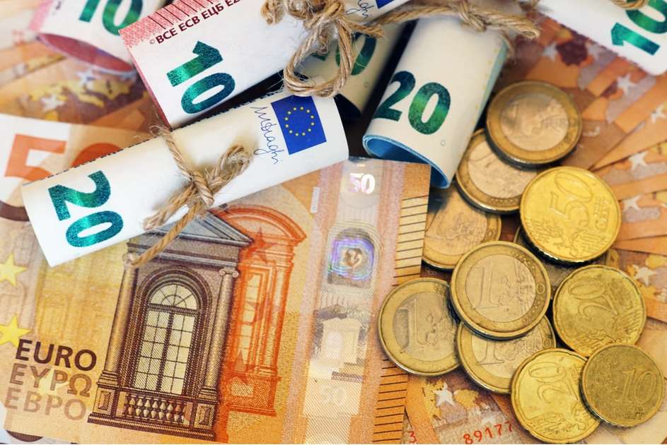 Euro hoje (02/09): veja o valor da cotação comercial e turismo - Negócios