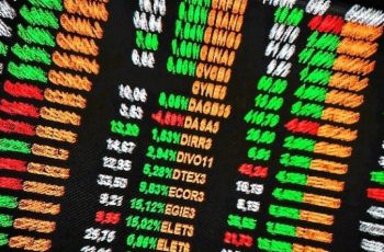 Índice registrou o maior patamar nominal da história, quando atingiu 144.193 pontos, logo após as 14h, pelo horário de Brasília -  (crédito: Nelson Almeida/AFP)