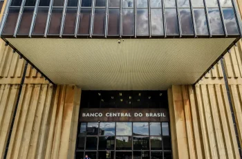 Boletim Focus: mercado reduz projeção de inflação e mantém do PIB para 2025 | Economia