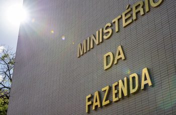 Fazenda vê PIB mais fraco e inflação menor em 2025, mantém projeções para 2026