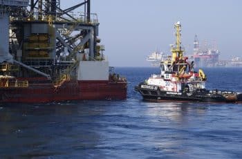 Petróleo fecha em alta pela segunda sessão seguida