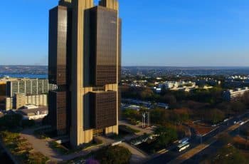 Impacto da Selic em 15% chegou à inflação, afinal?