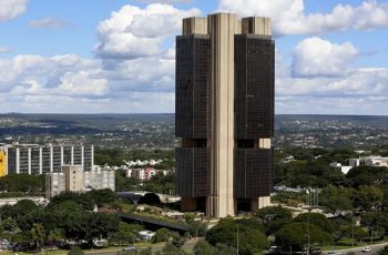 BC volta a reduzir projeção para inflação em 2025 em novo boletim Focus
