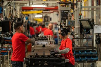 Taxa de desemprego é de 5,6% no trimestre encerrado em julho, aponta IBGE