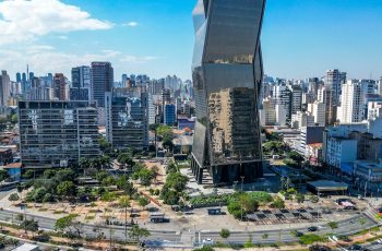 SP registra menor taxa de desemprego da história e atrai mais de 10 mil empresas de fora em 2025
