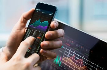 Commodities e perspectiva de queda de juro nos EUA levam Ibovespa a novo recorde