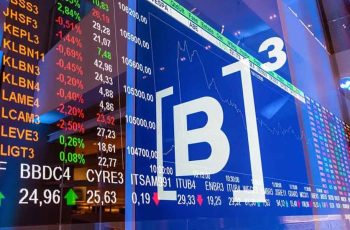 Ibovespa fecha em queda com ajustes após máximas, mas volume reduzido