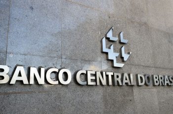 Mercado reduz projeção do PIB para 2,16% em 2025 e mantém inflação em 4,85%