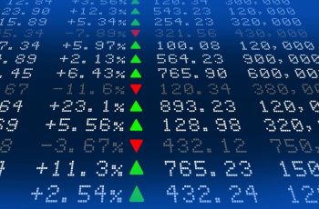 Ibovespa fecha aos 144 mil pontos, renovando recorde