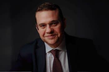 Astros se alinham para Banco Central iniciar cortes da Selic já em 2025, diz David Beker, do BofA – Money Times