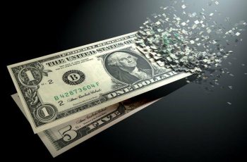 Dólar fecha em queda e volta a R$ 5,40 com inflação nos EUA e voto de Fux no radar