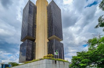 Com sinais de piora da inflação, apostas em cortes da Selic em 2025 podem perder força | Intraday