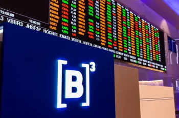Ibovespa futuro indica alta da Bolsa hoje após decisões de juros de Fed e Copom; dólar vai às mínimas a R$ 5,27