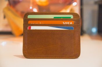 Volume transacionado com cartões corresponde a 34,8% do PIB no 2º trimestre, recorde para o período | Finanças