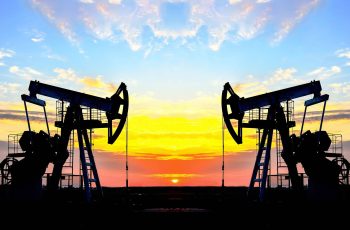 Cessar-fogo em Gaza baixa preço do petróleo para mínimo de seis meses