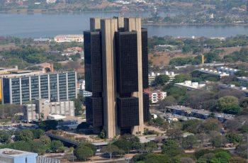Em relação à Selic, a projeção também se manteve para 2025, em 15% ao ano, no mesmo patamar atual -  (crédito: Minervino Júnior/CB/D.A.Press)