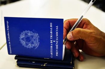 Taxa de desemprego atinge 5,6% em agosto de 2025 e mantém menor nível da série histórica, diz IBGE