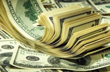 Dólar Futuro abre em alta, mas deve manter tendência de baixa com suporte em 5.320 (21/10)