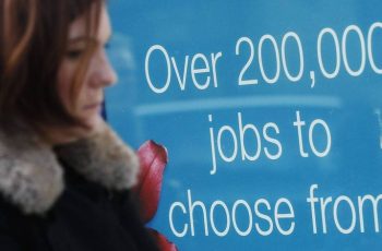 Taxa de desemprego na zona euro permanece em 6,3% em setembro de 2025, segundo Eurostat 12 Taxa de desemprego da zona euro estabiliza em 6,3% em setembro e Portugal fica abaixo