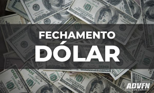 Dólar fecha em alta, com volatilidade no Brasil por isenção de IR, dados do Fed e riscos fiscais