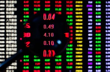 Ibovespa fecha em alta com alívio nas tensões entre EUA e China