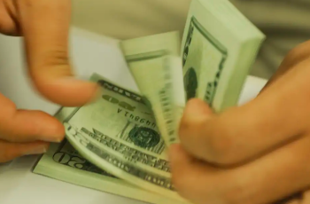 Dólar encerra em queda de 0,20%, a R$ 5,3861, acumulando perdas de 0,36% na semana 8 Dólar fecha em queda em dia favorável a divisas emergentes com avanço do petróleo