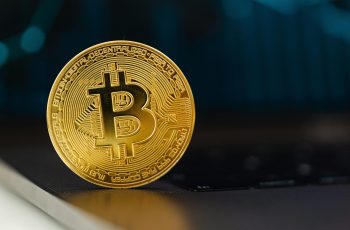 Bitcoin toma fôlego e registra valorização de 5% na semana