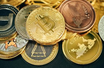 Criptomoedas enfrentam liquidações de mais de US$ 6 bilhões