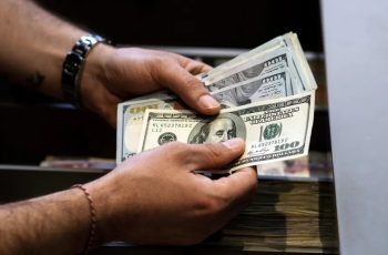Dólar recua a R$ 5,36 Ibovespa fecha em alta