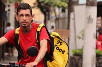 Trabalho em aplicativos reduz desemprego em 1 ponto - 15/11/2025 - Mercado