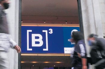 Oi, ex-estrela da Bolsa, dá adeus à B3 valendo centavos