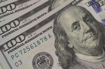 Dólar fecha em queda de 0,35% e Bolsa em alta de 0,43%