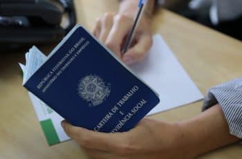 Santa Catarina mantém a menor taxa de desemprego do país e avança em ações de qualificação para ampliar oportunidades no mercado de trabalho