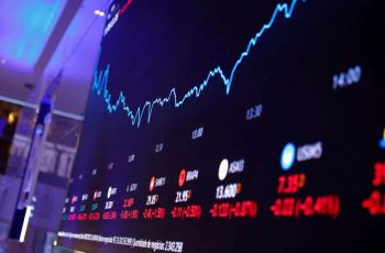 Ibovespa fecha em queda acompanhando Wall Street e dólar sobe para R$ 5,33