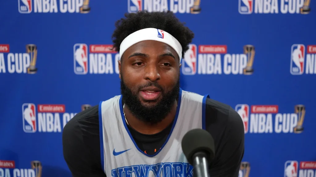 Mitchell Robinson Superestima seu Papel no Sucesso dos Knicks em Temporada Sem Ele 1 Mitchell Robinson's Knicks Impact Claim Needs Serious Scrutiny