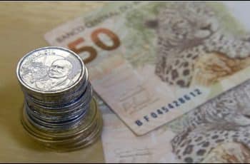 PIB do Brasil tem desaceleração no terceiro trimestre, diz IBGE