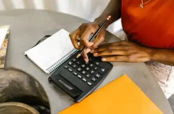 Santo Antônio dos Milagres registra o menor PIB do Brasil em 2023, com R$ 25,284 milhões, segundo IBGE 6 IBGE divulga ranking e aponta município do Piauí com menor PIB do país