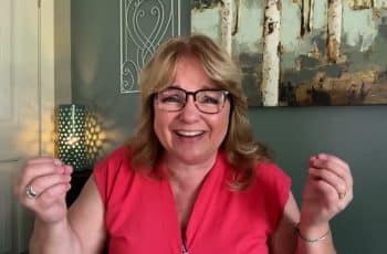 Easy side hustle for  9-5 corporate workers using social media, digital marketing, & Ai to level up