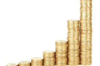 Ouro fecha em alta com busca por segurança