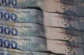 PIB do Brasil deve crescer 2,26% em 2025, diz Focus