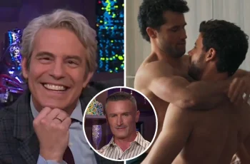 Andy Cohen e John Hill compartilham desejos festivos inusitados no último episódio de "Watch What Happens Live" 2 Radio Andy’s John Hill Reveals His NSFW Holiday Wishes For Andy Cohen: “Get Eiffel Towered By The Cast Of ‘Heated Rivalry'”