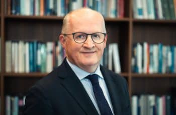 Economista-chefe do BCE destaca relevância cada vez maior do euro no sistema monetário internacional