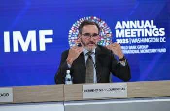FMI reduz previsão do PIB do Brasil e aumenta a do mundo - 19/01/2026 - Economia