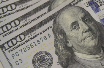 Dólar cai para R$ 5,40 após crise na Venezuela em 5 de janeiro