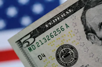 Dólar à vista encerra em alta de 0,07%, cotado a R$ 5,3759 5 Dólar hoje fecha em leve alta, a R$ 5,375, com foco no índice de preços dos EUA