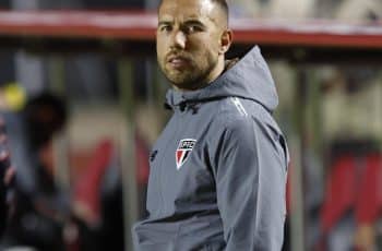 Entenda por que Allan Barcellos, técnico finalista da Copinha, decidiu renovar com o São Paulo