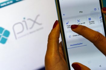 É preciso declarar Pix no Imposto de Renda 2026? Veja perguntas e respostas